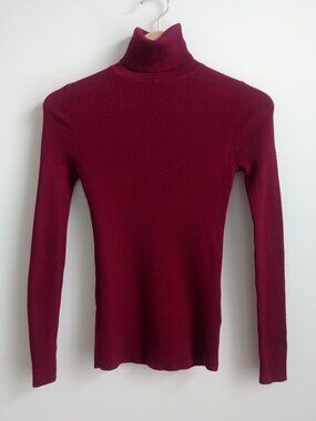 Uniqlo M RUNS SMALL fitted ribbed knit 100% wool turtleneck sweater top dark red